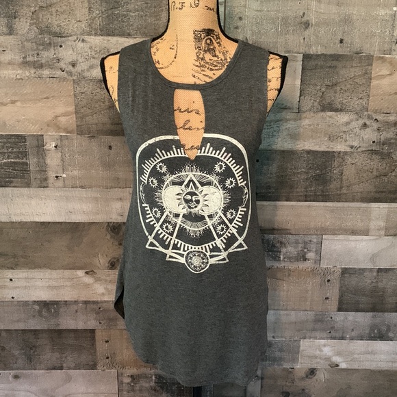 H.I.P. Tee - Picture 11 of 11